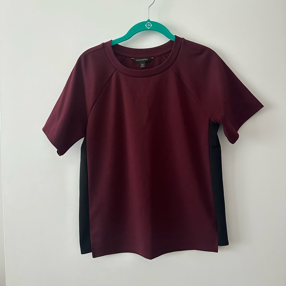 Banana Republic Maroon Top (size XS)